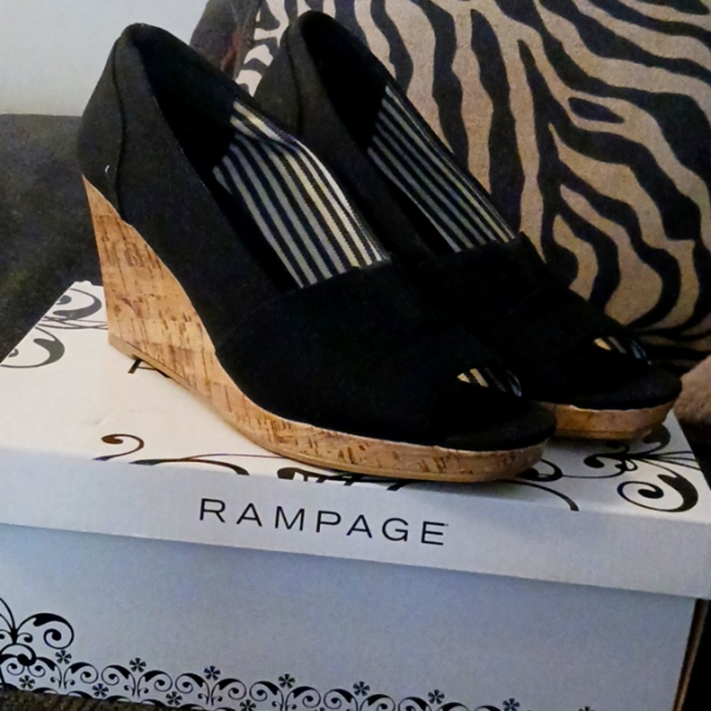 Rampage Peep Toe Wedge Heels, Black,  Size 9